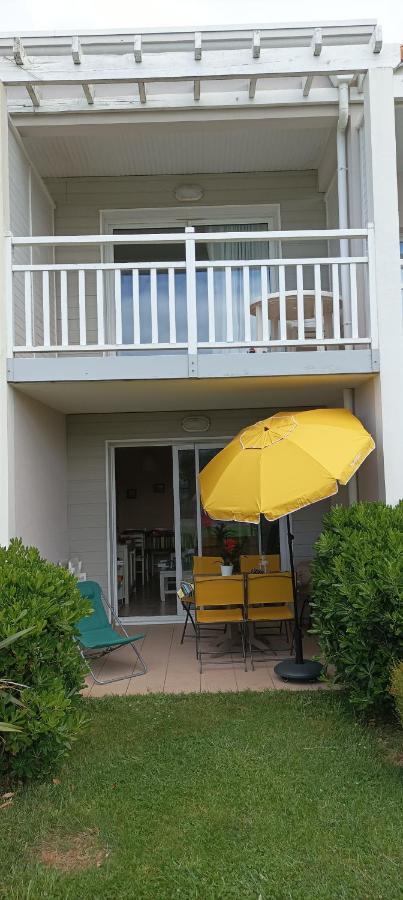 T2 Residence Avec Piscine Chauffee De Mai A Sept Saint-Jean-d'Orbetiers Luaran gambar